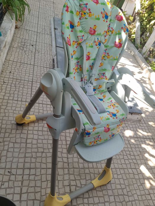 Cadeira de refeição