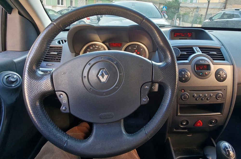 Renault Mégane Break — fotografia 4
