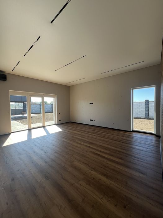 Продаж сучасного будинку на масиві Гармонія