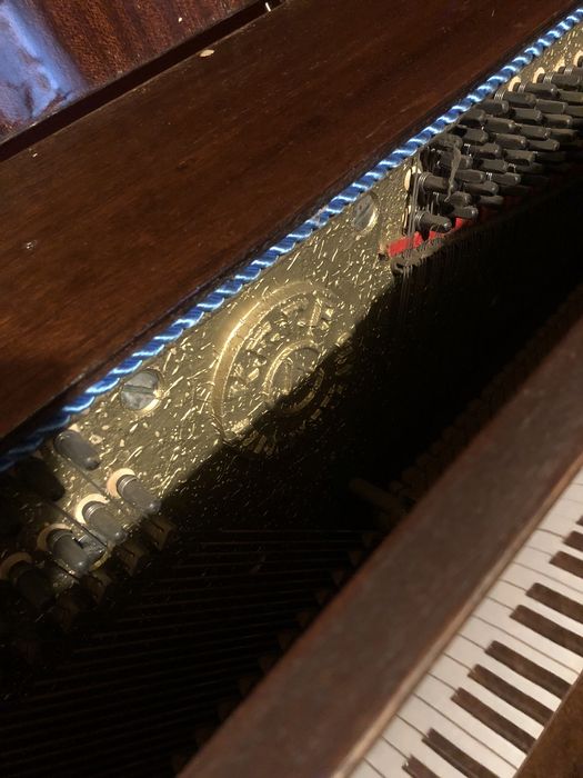 Pianino Calisia 1972 metalowa płyta  Bielsko-Biała