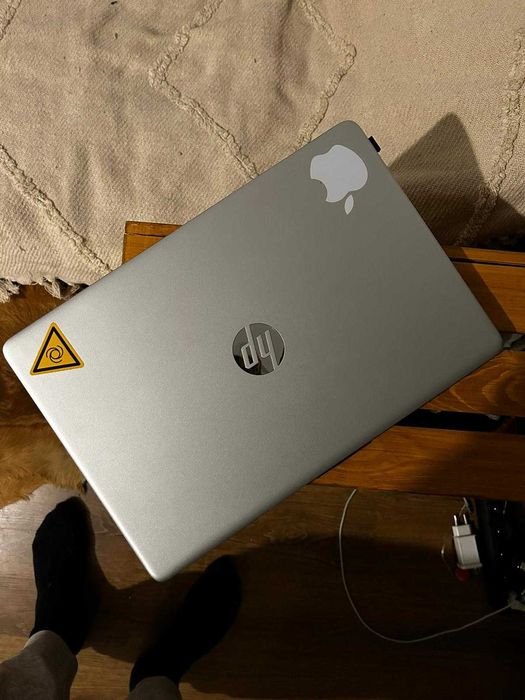 Laptop HP 15s-fq4489nw