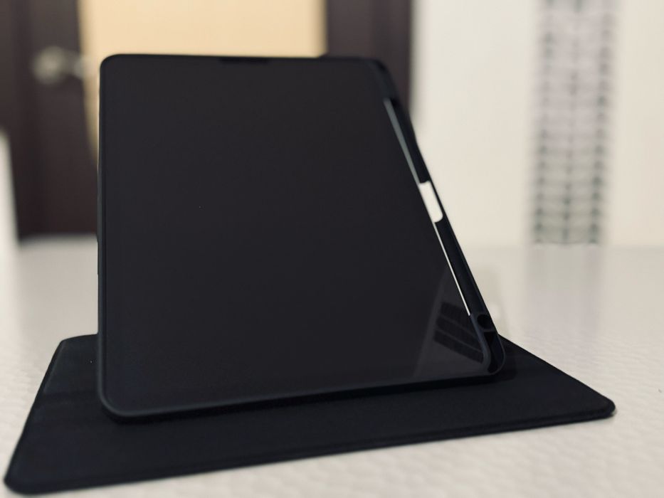 iPad Pro 11 (M2) 128GB — идеальное состояние