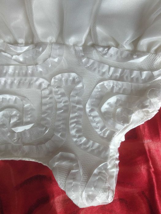 NOWA śliczna sukienka niemowlęca np do Chrztu Św 3-6 miesiecy
