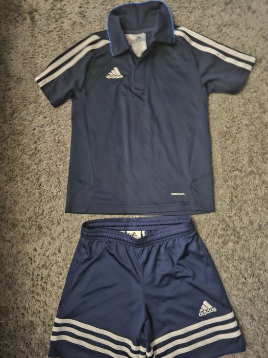 Koszulka + spodenki adidas r. 116