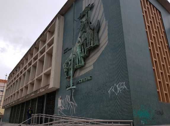 Escritório c/ WC Privativo e Garagem — Hub Jurídico Junto ao Tribunal e CP (VFX)