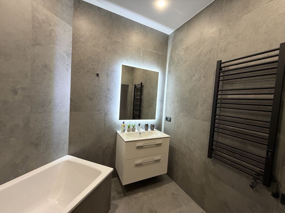 ‼️Тепла, автономна Ріверстоун Трускавецька 10г River Stobe