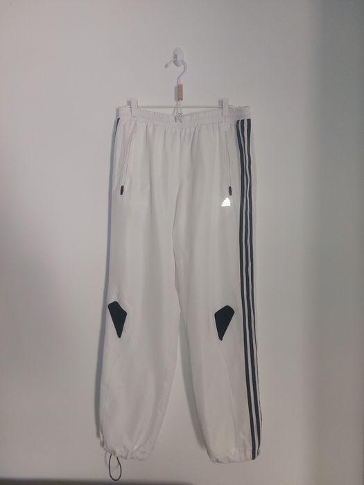 Calças Adidas Sportswear Brancas