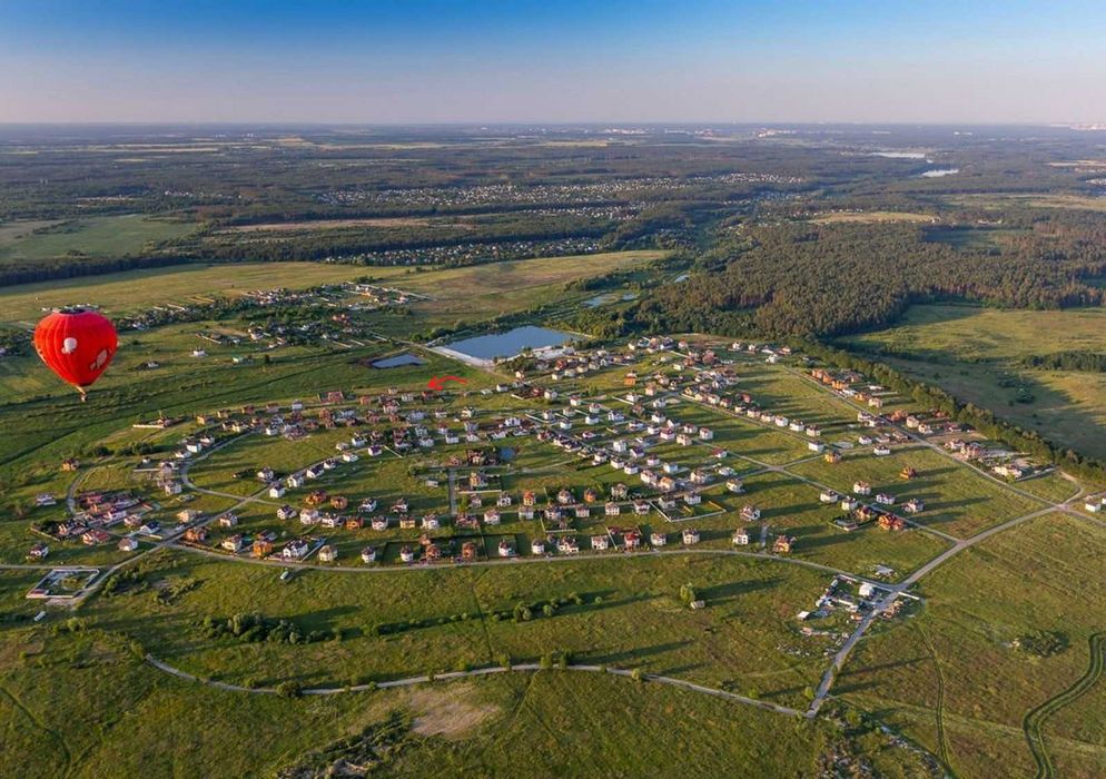 Продам ділянку 20 сот в котеджному містечку HOME RESORT