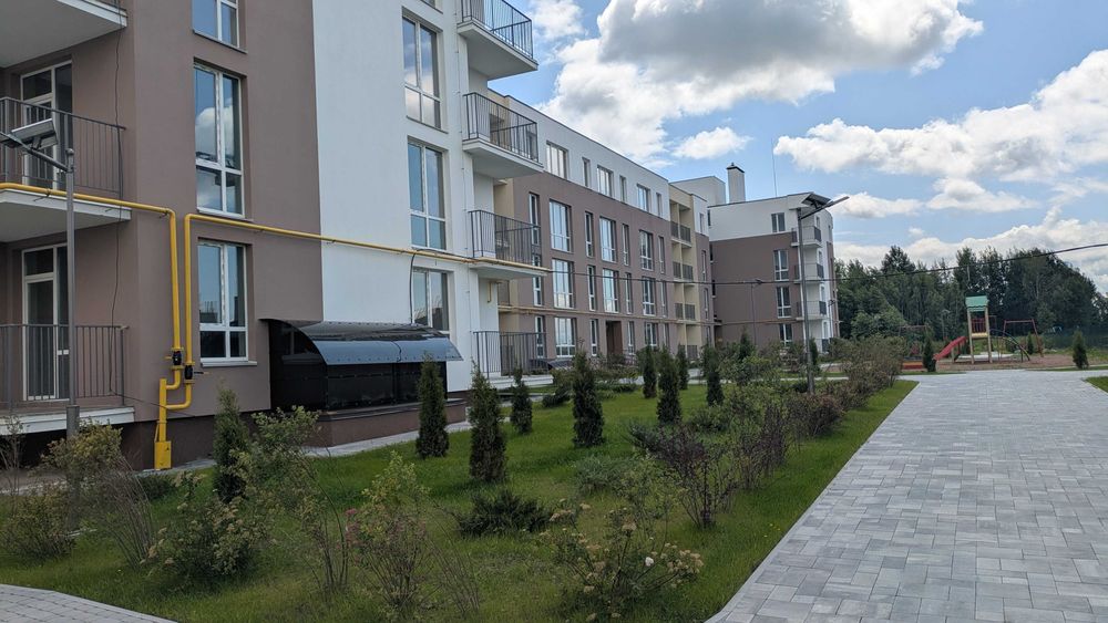 Готова 1 кімнатна з окремою спальною, новий будинок. за 23 500