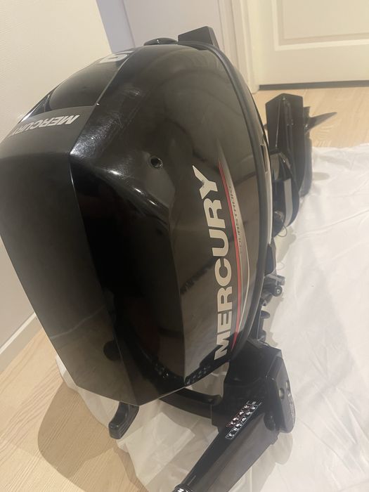 Мотор лодочний двигун Mercury9.9 2022p