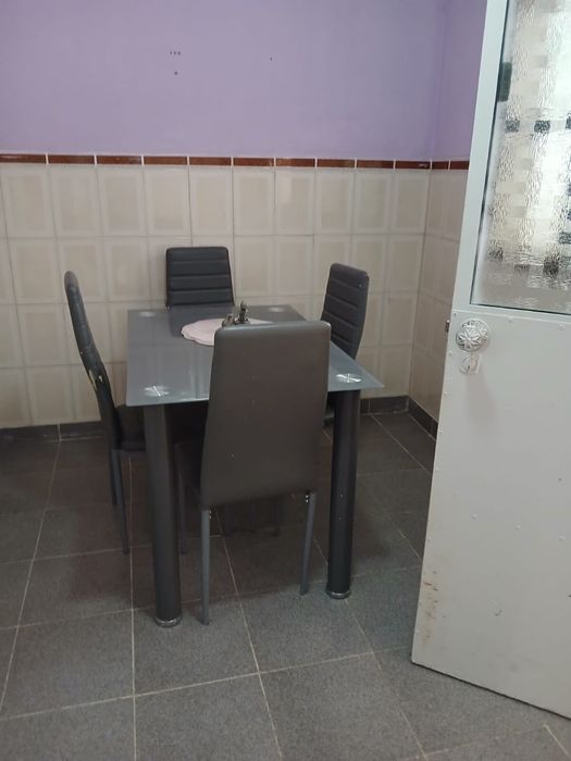 Casa res chao moradia t3+1 com quintal vende ou aluga