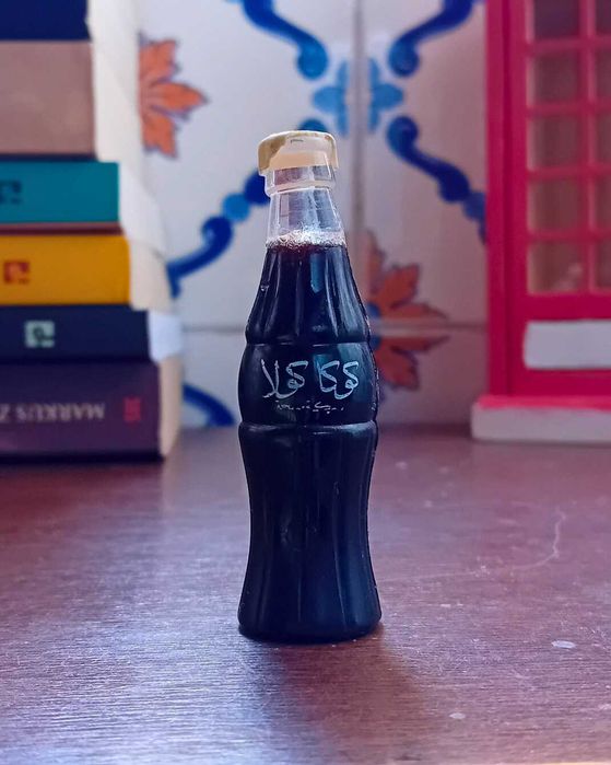 VINTAGE Coca-Cola – Conjunto 6 Mini Garrafas com Caixa – Anos 90