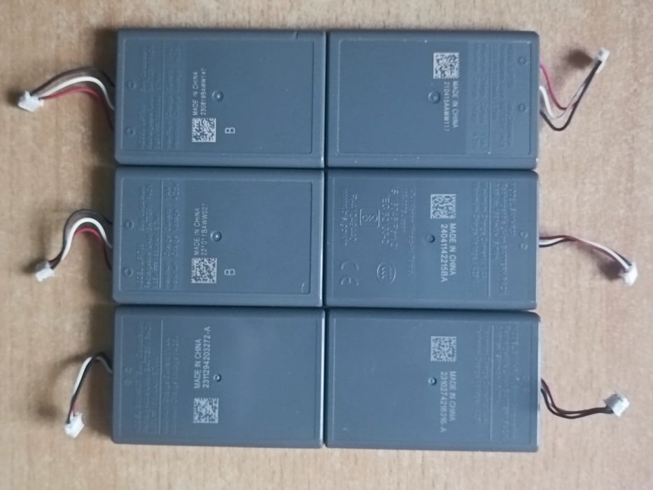 Dualsence батарея