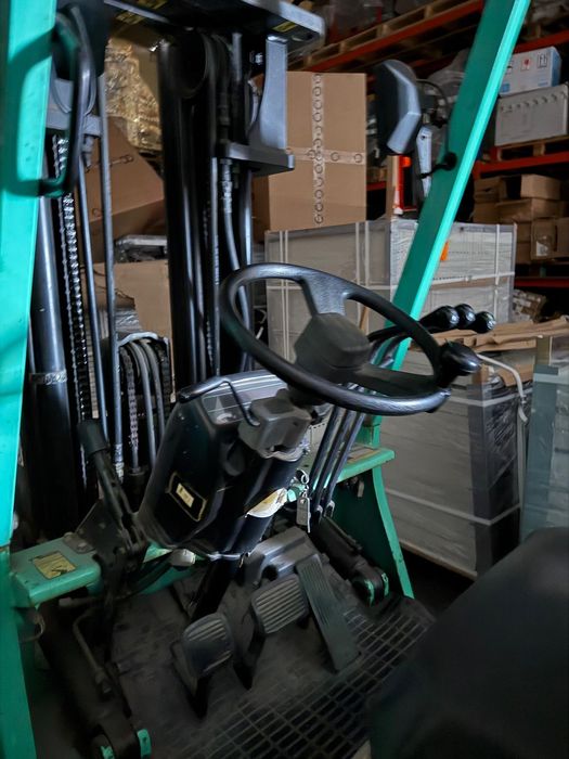 Empilhador Mitsubishi 1.6 ton GPL