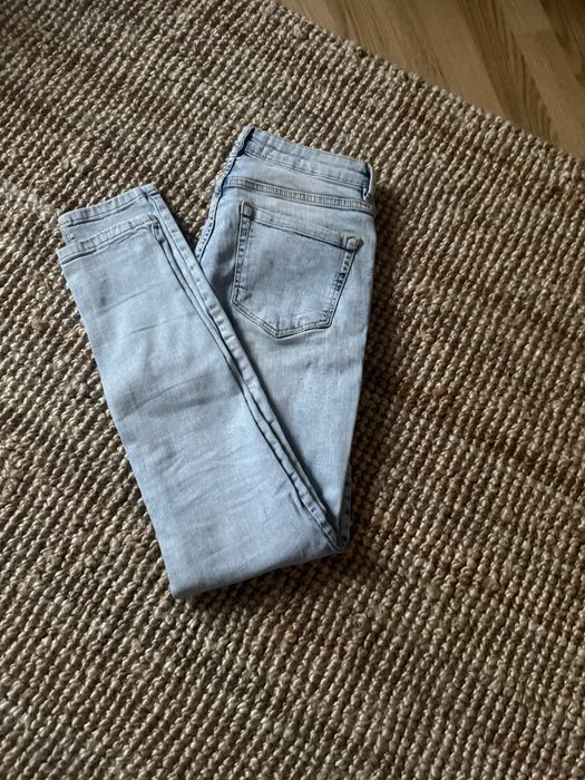 Jeansy Mango Noa r. M