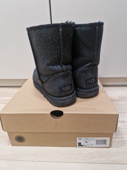 UGG classic short glitter - czarne, śniegowce, buty zimowe, wełna meri