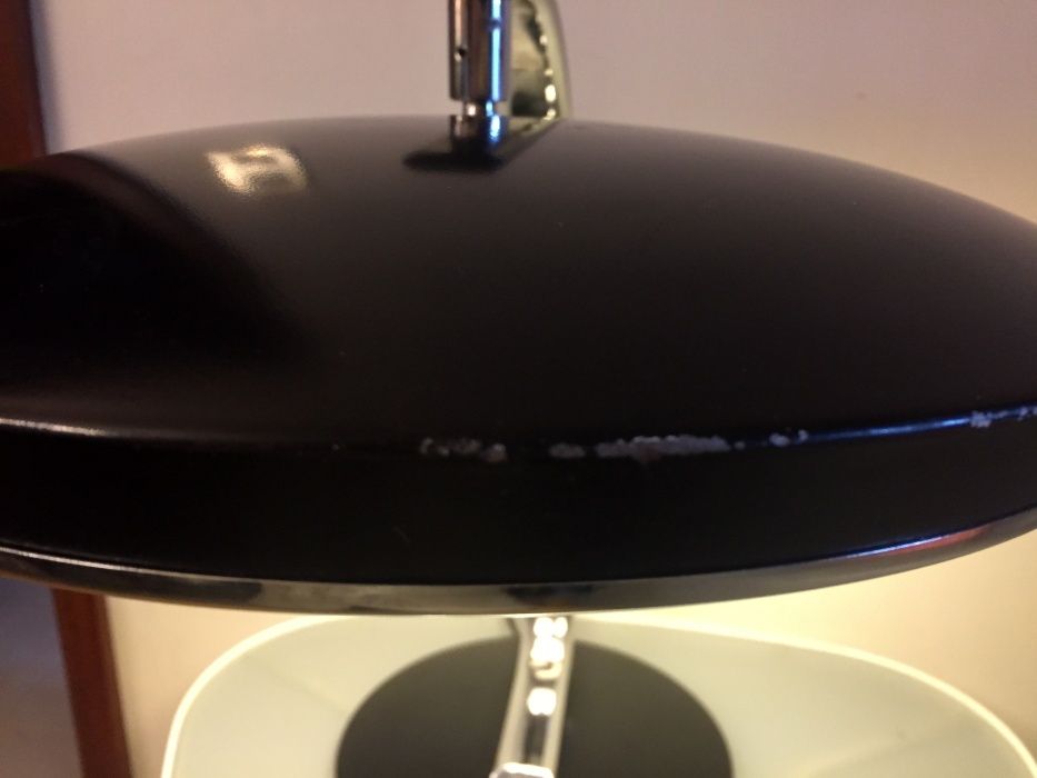 Candeeiro de secretária FASE modelo 520 em cromado e preto anos 60