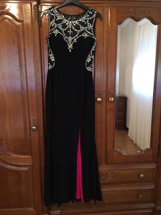 Vestido preto e rosa