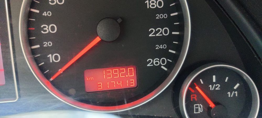 Audi A4B7 2005 автомат