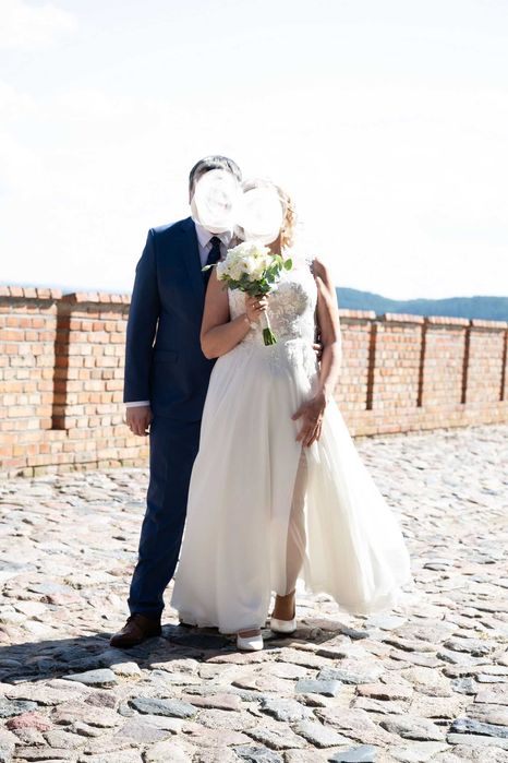 Przepiękna suknia ślubna r. 42