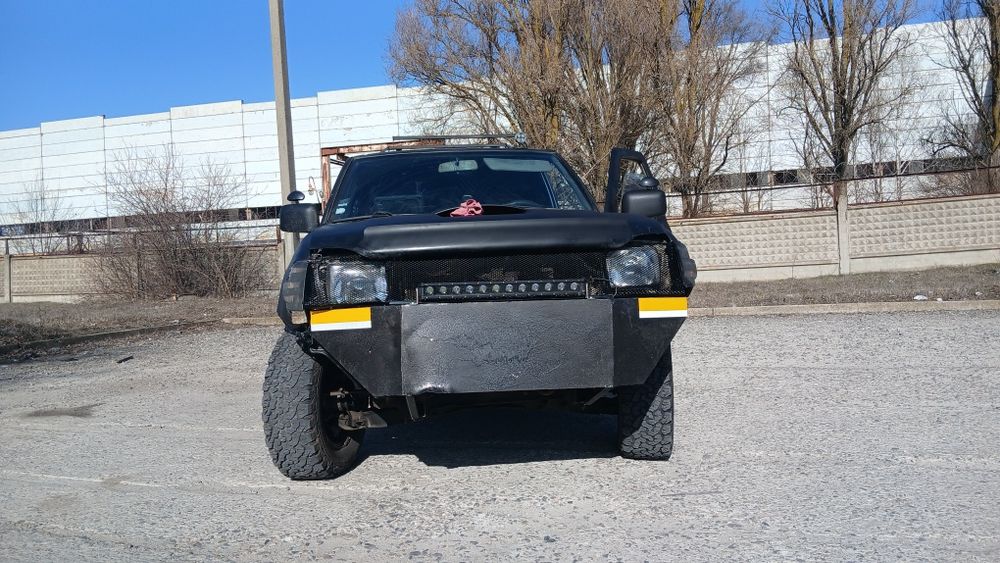 Продам Ниссан НавараD22 "Кинг-Каб"