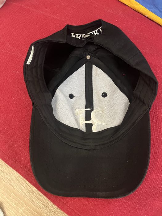 2 Bonés Adidas Benfica e Federer