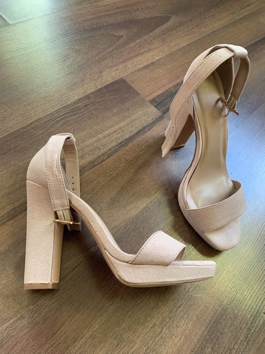 Buty Annie Field roz 37