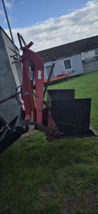 Tur łyżka widły do gnoju balotu tuz