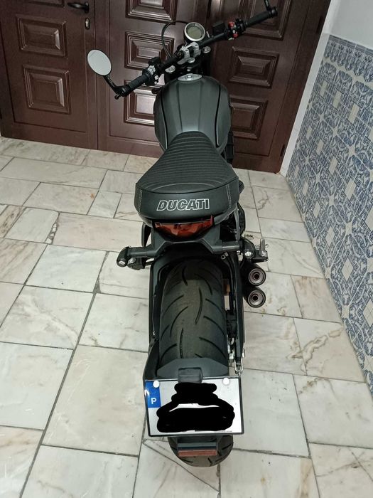 Ducati Scrambler Nightshift 2021