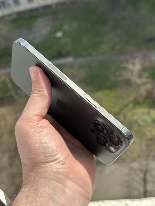 Продам IPhone 15 PRO MAX 256 Neverlock