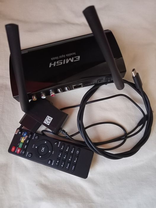 Emish X800 TV Box