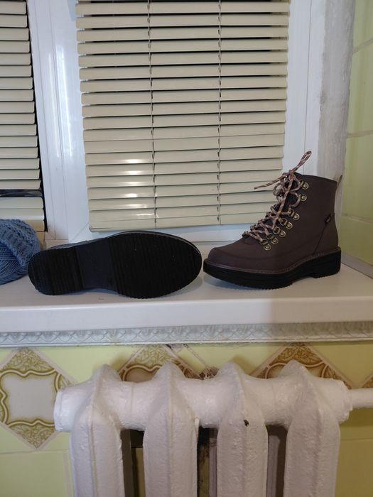 Ботинки демисезонные стильные