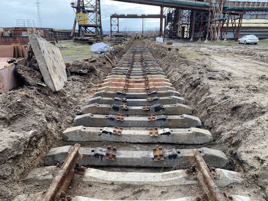 Работа эксковатора,грейдера,самосвалы