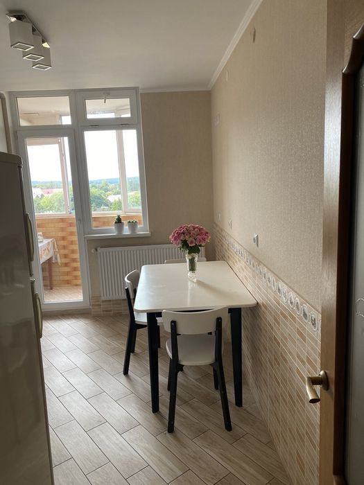 Квартира подобово, посуточно 2 комн. Дружба. Не вимикають світло