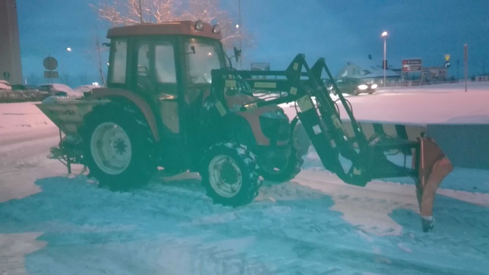 Odśnieżanie, koszenie trawy, utrzymanie terenów zielonych