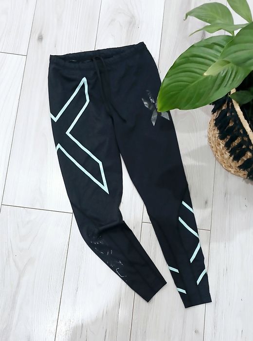 Profesjonalne legginsy treningowe 2XU rozm S