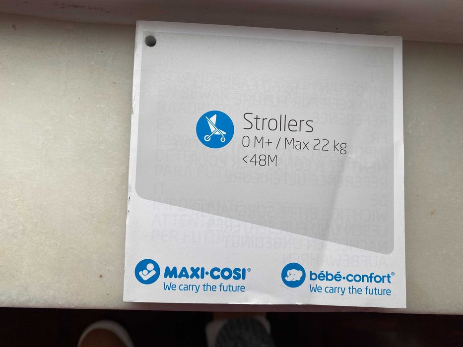 Carrinho de Passeio para bebé Maxi-Cosi Adorra2 cinzento