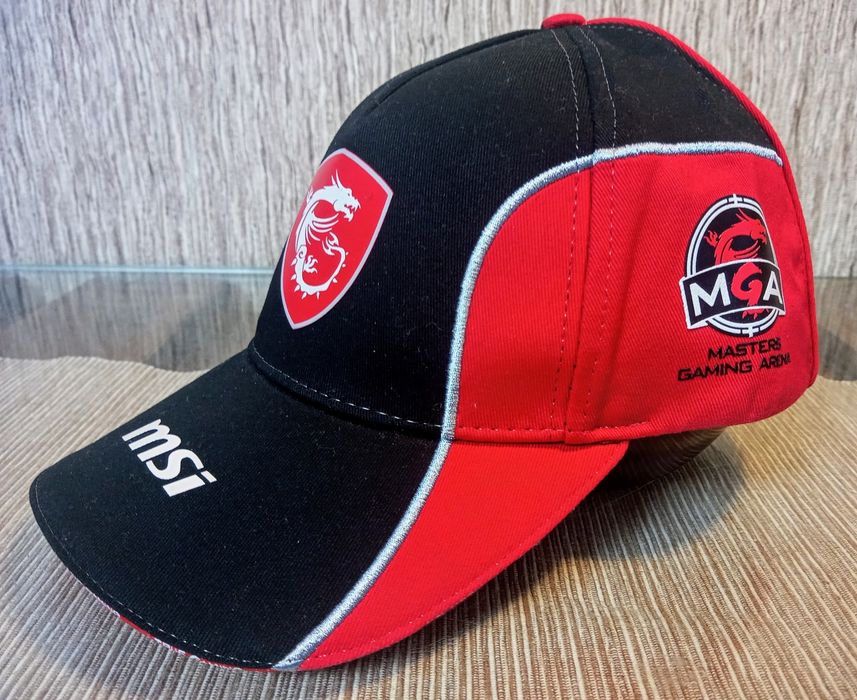 Nowa oryginalna gamingowa bejsbolówka MSi Master Game Arena