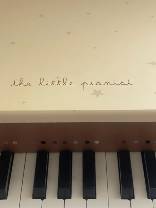 Piano Infantil Zara Home “Little Pianist” – Como Novo