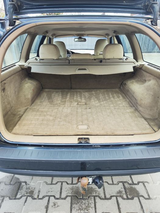 Volvo V70 2,4 TDI універсал