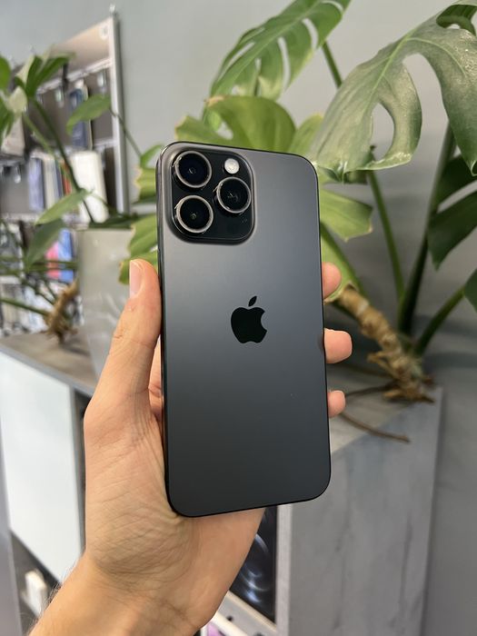 iPhone 15 Pro Max 256GB Black Titanium Unlock Від Магазину