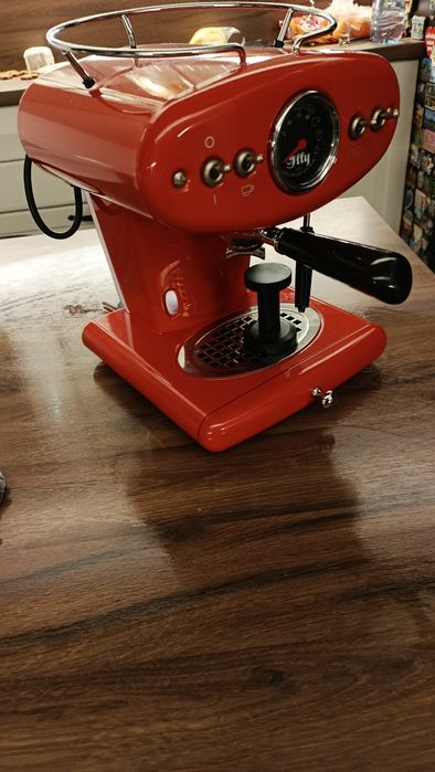 Ekspres do kawy kolbowy