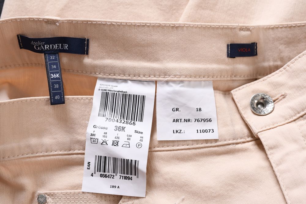 GARDEUR VIOLA budyniowe spodnie damskie jeansy nad kostkę slim r. 36