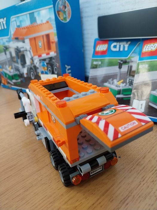 Lego śmieciarka 60118