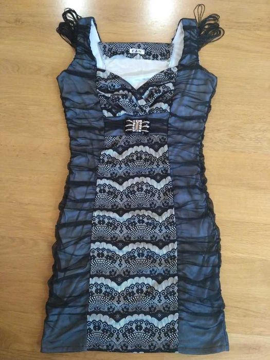 Коктейльное платье