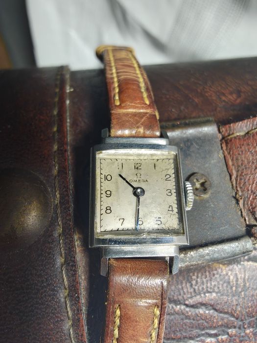 Omega tank vintage damski.