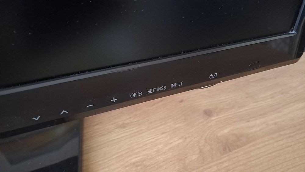 Monitor LG 27 cali z tunerem TV