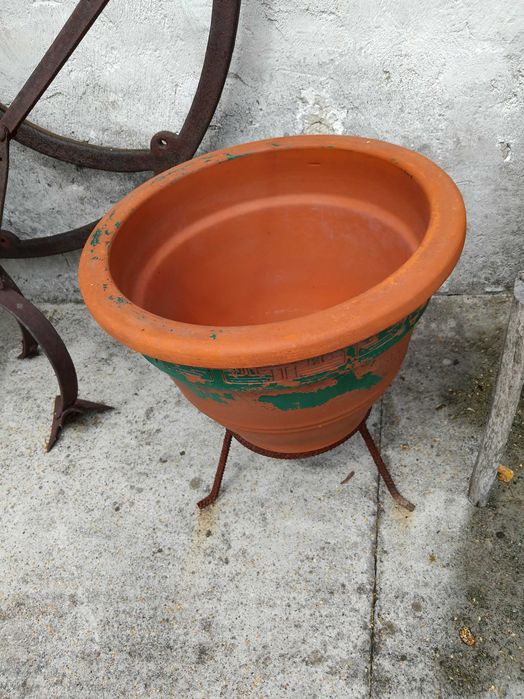 duża donica terakotowa