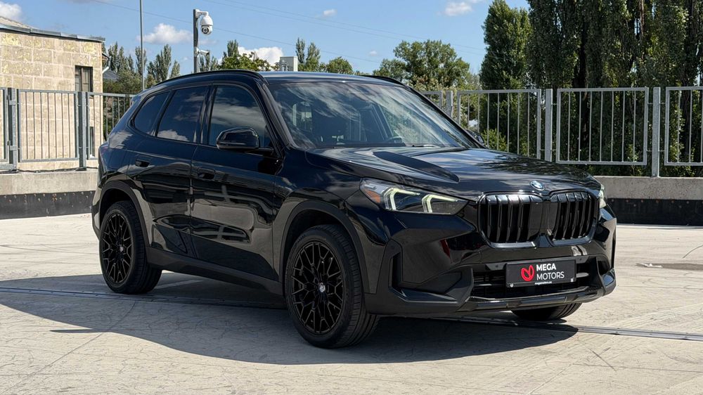2023 BMW X1 x drive 28I