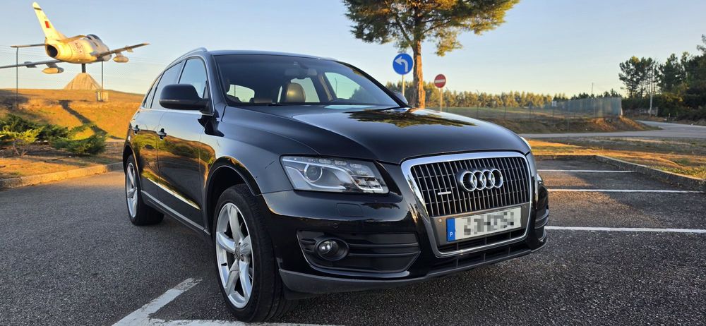 Audi Q5 2.0 TDI quattro, de 2009, com 190.000 km